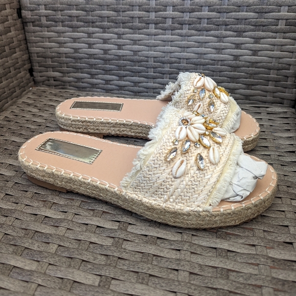 SHEIN Shoes - Women Rhinestone & Shell Decor Espadrille Sandals,Beige Outdoor Straw